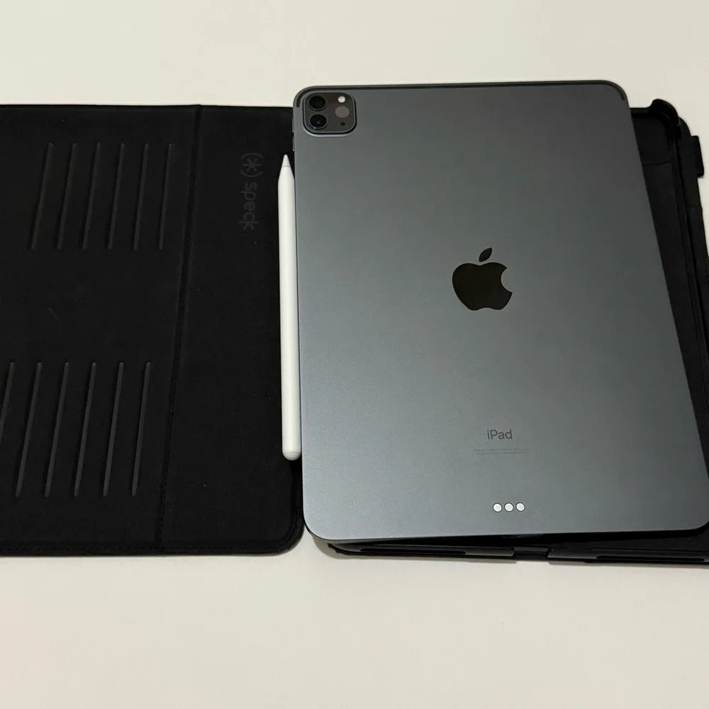 Apple iPad Pro (11